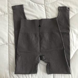 Balance Athletica Leggings